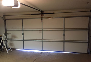 A Garage Door Maintenance Checklist | Garage Door Repair Fleming Island, FL